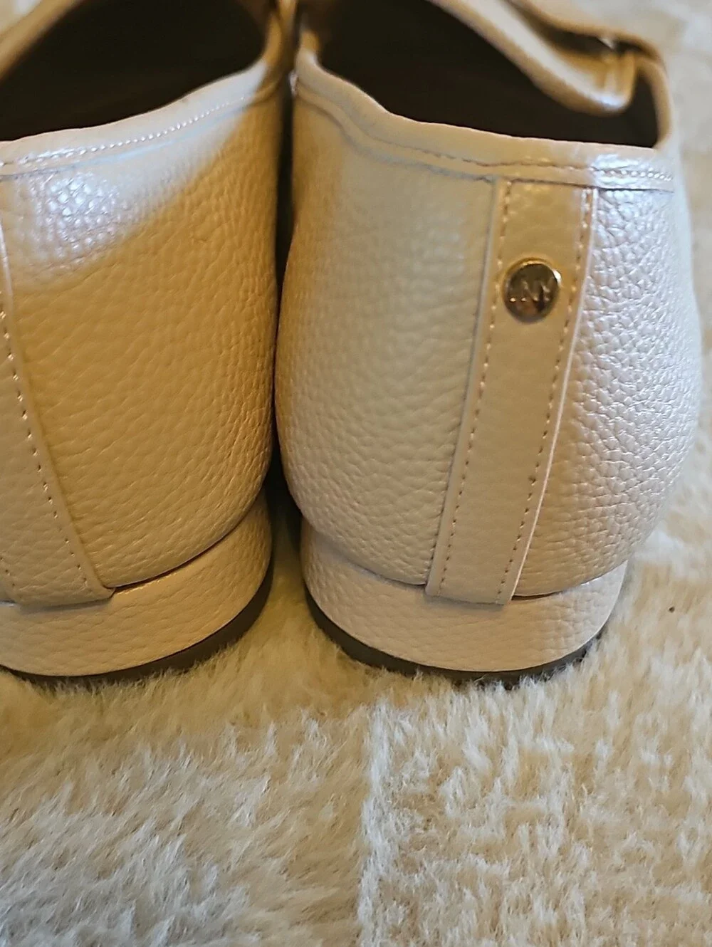 Jones New York Cream Pebble-Textured Loafer Flats